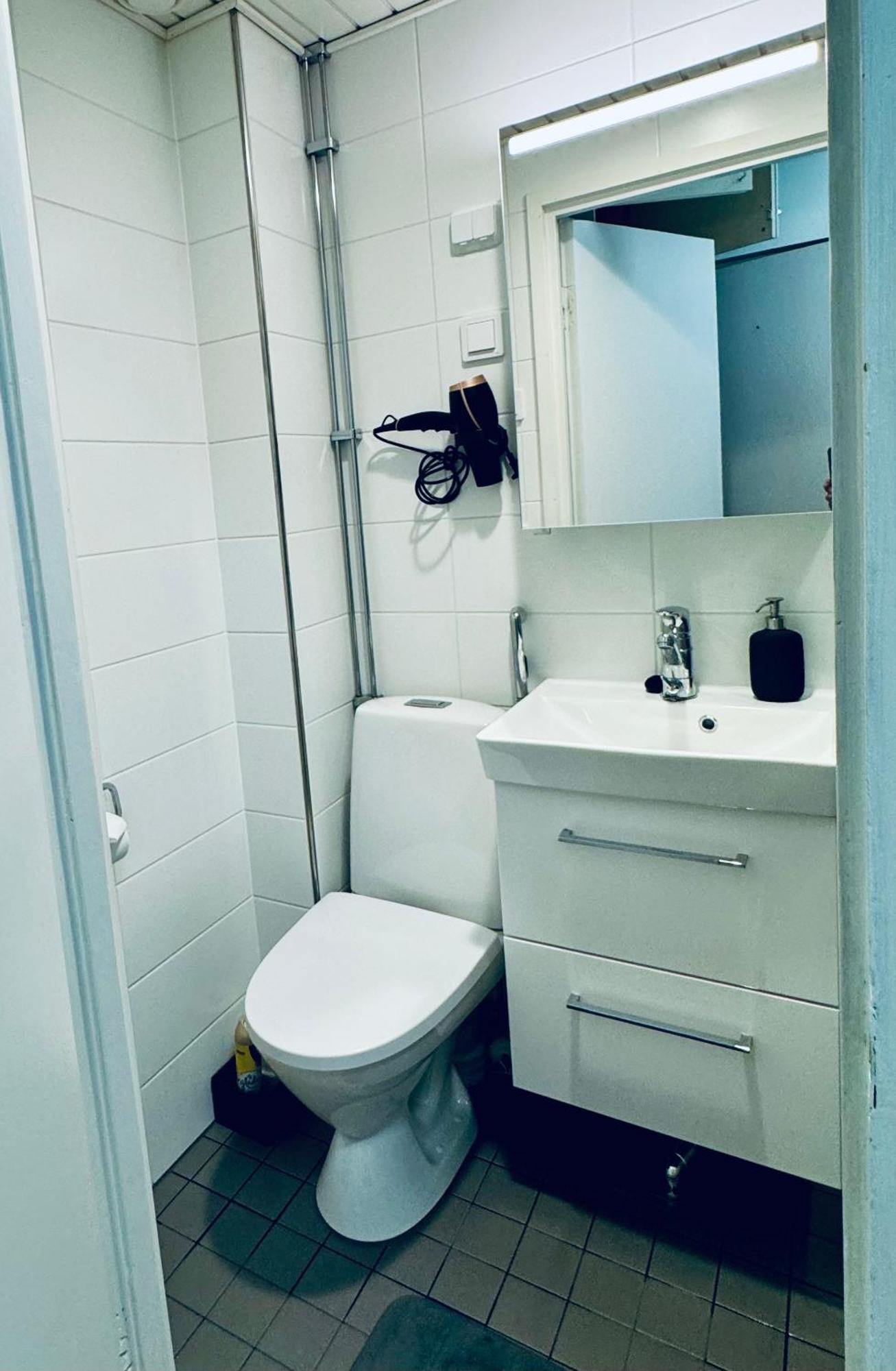 הלסינקי Modern Apartment Urban Tranquil, Great Location And Transport Connections מראה חיצוני תמונה